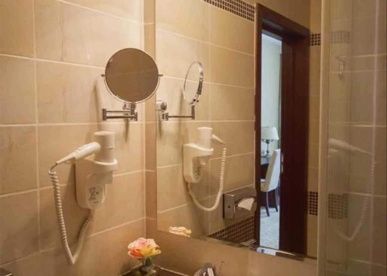 Биляр Палас