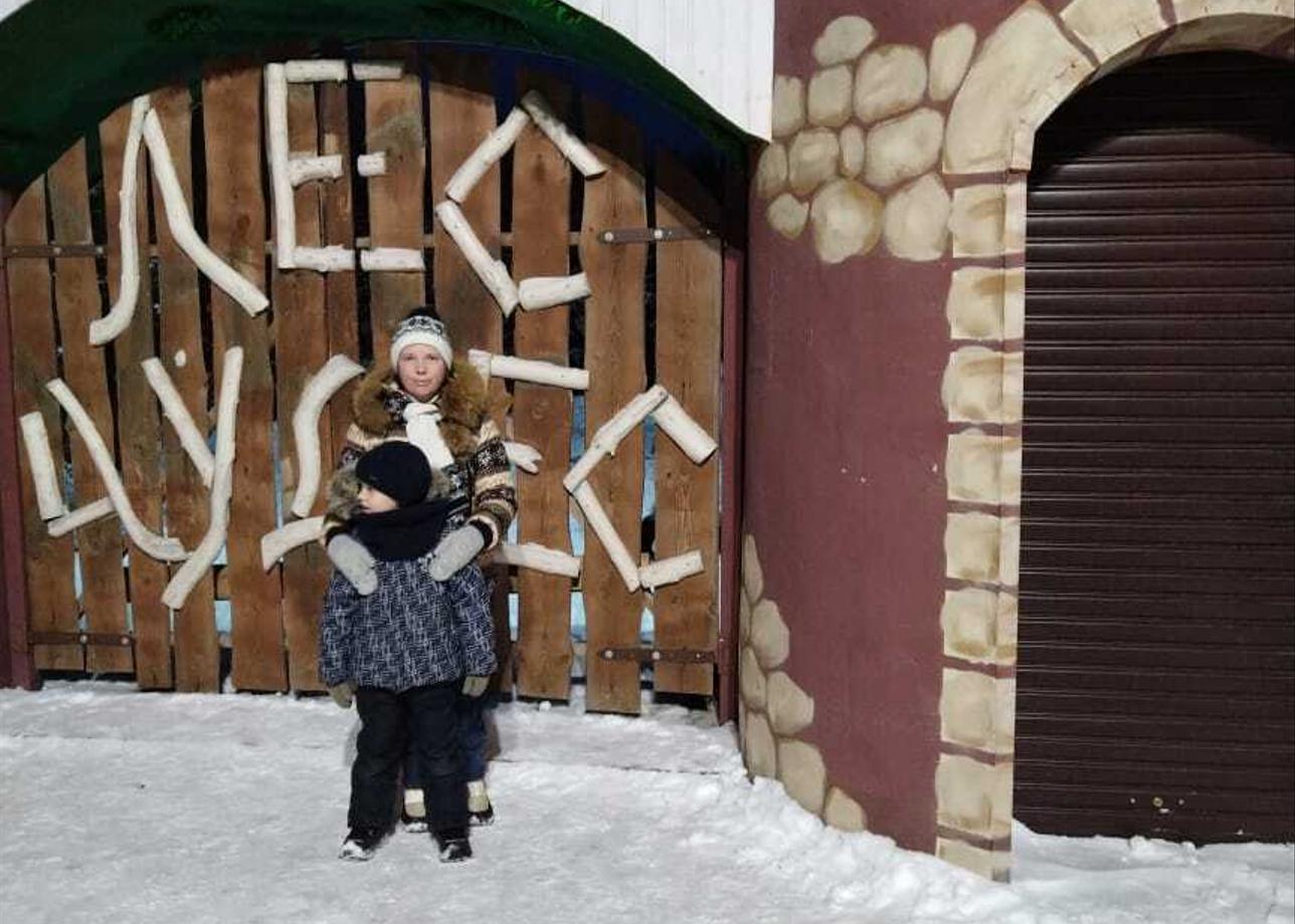 Очень осталась довольна. В Казани очень красиво. Ездили на резиденцию к татарскому Деду Морозу. Как будто