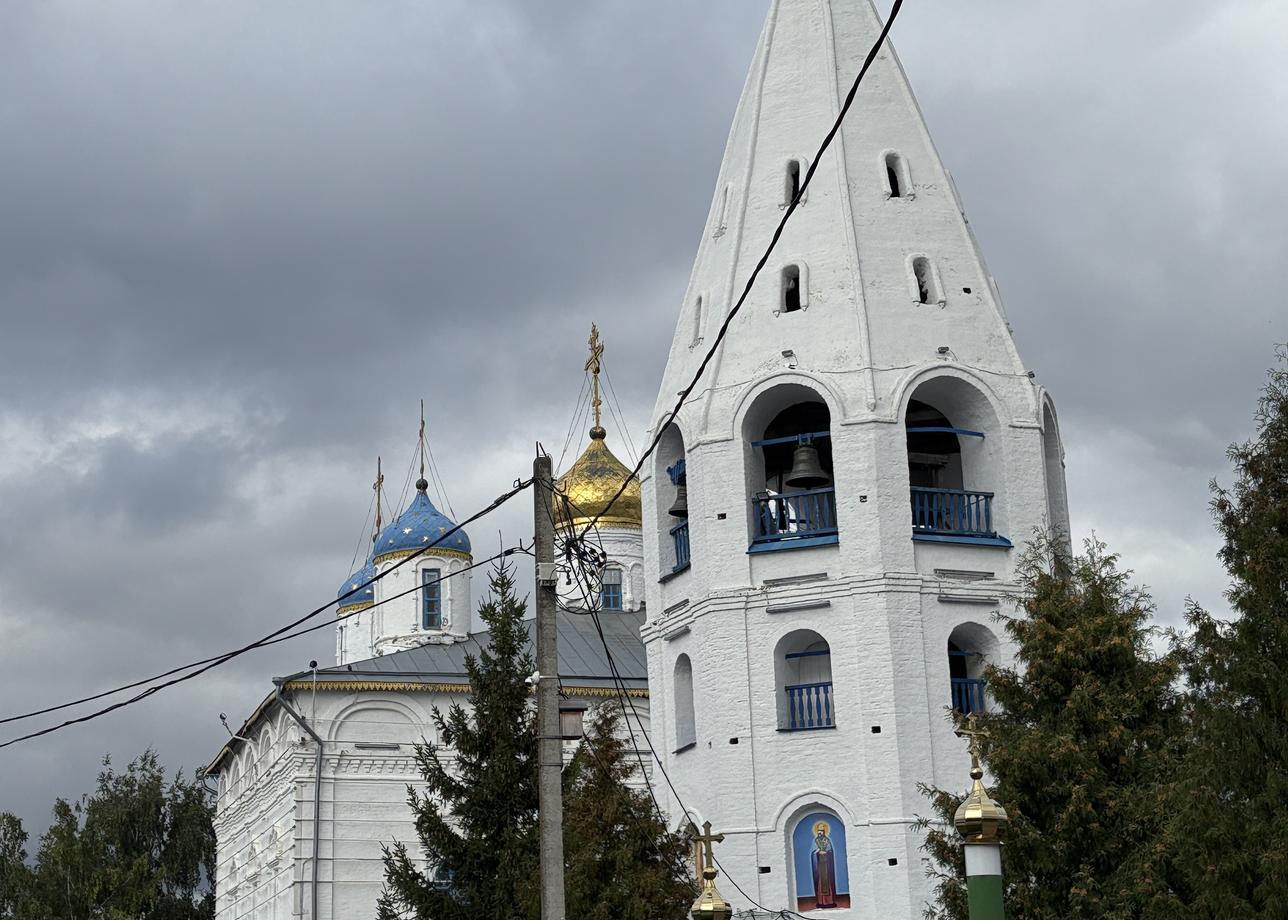 Мне очень понравилось, интересная и насыщенная программа. Для первого знакомства с городами и республиками самое то!