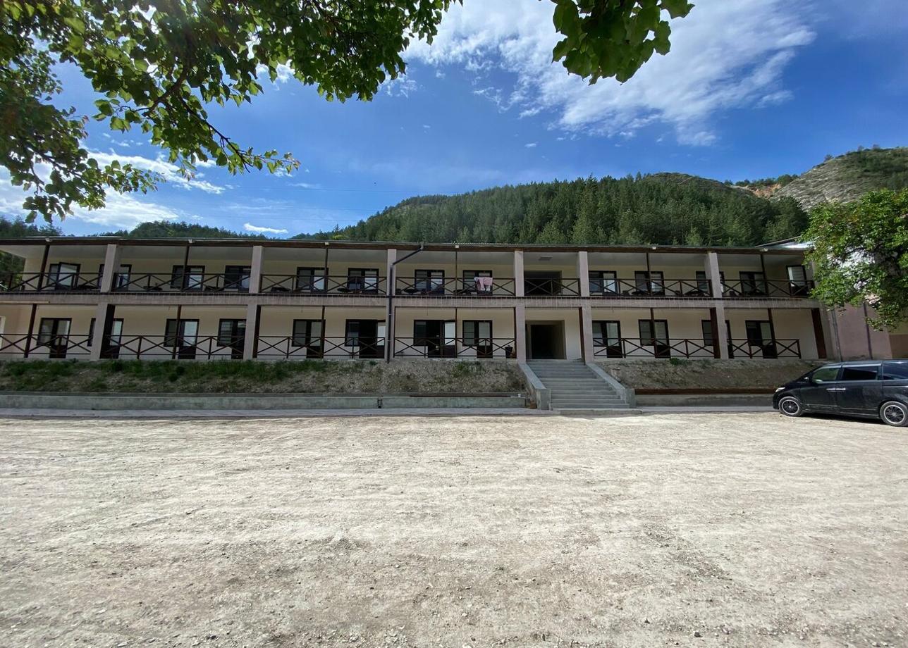 Гостиница «Хвалтиш»