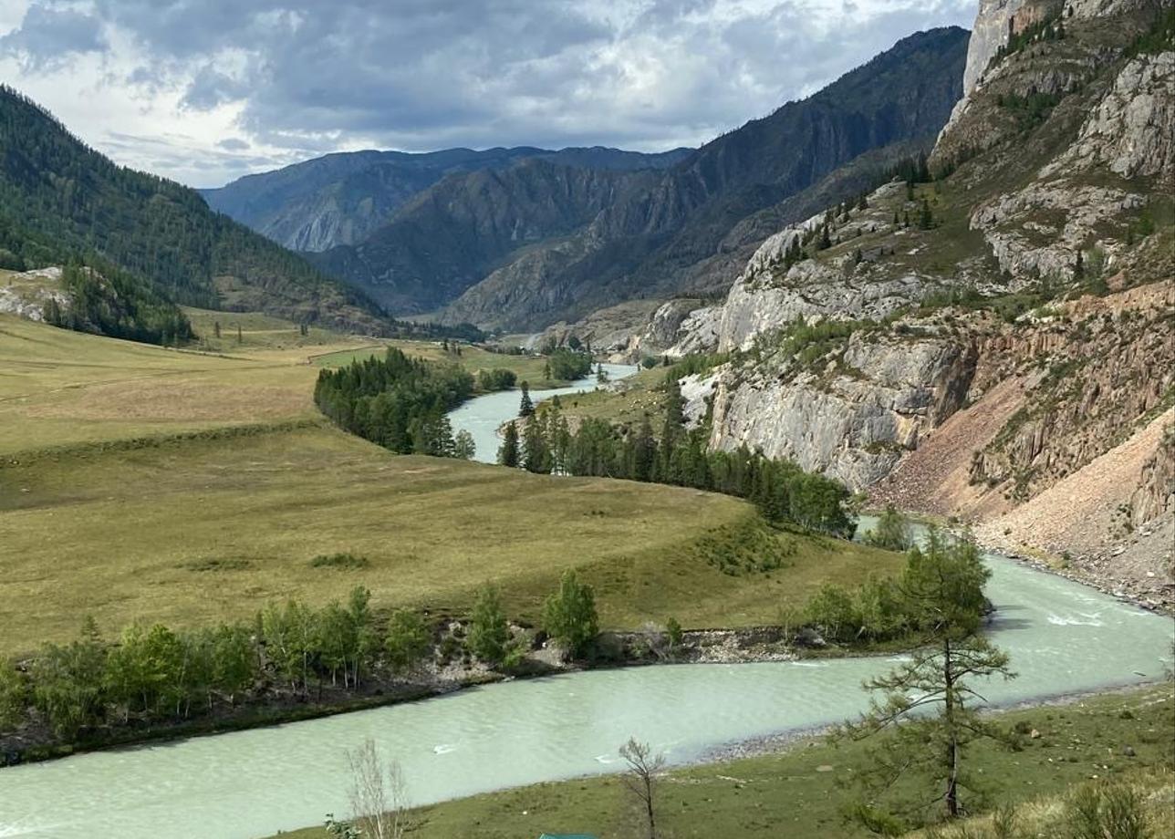 Интересные и насыщенные 2 дня тура. Мы влюбились в Алтай, его природу, красивейшие горы и пейзажи