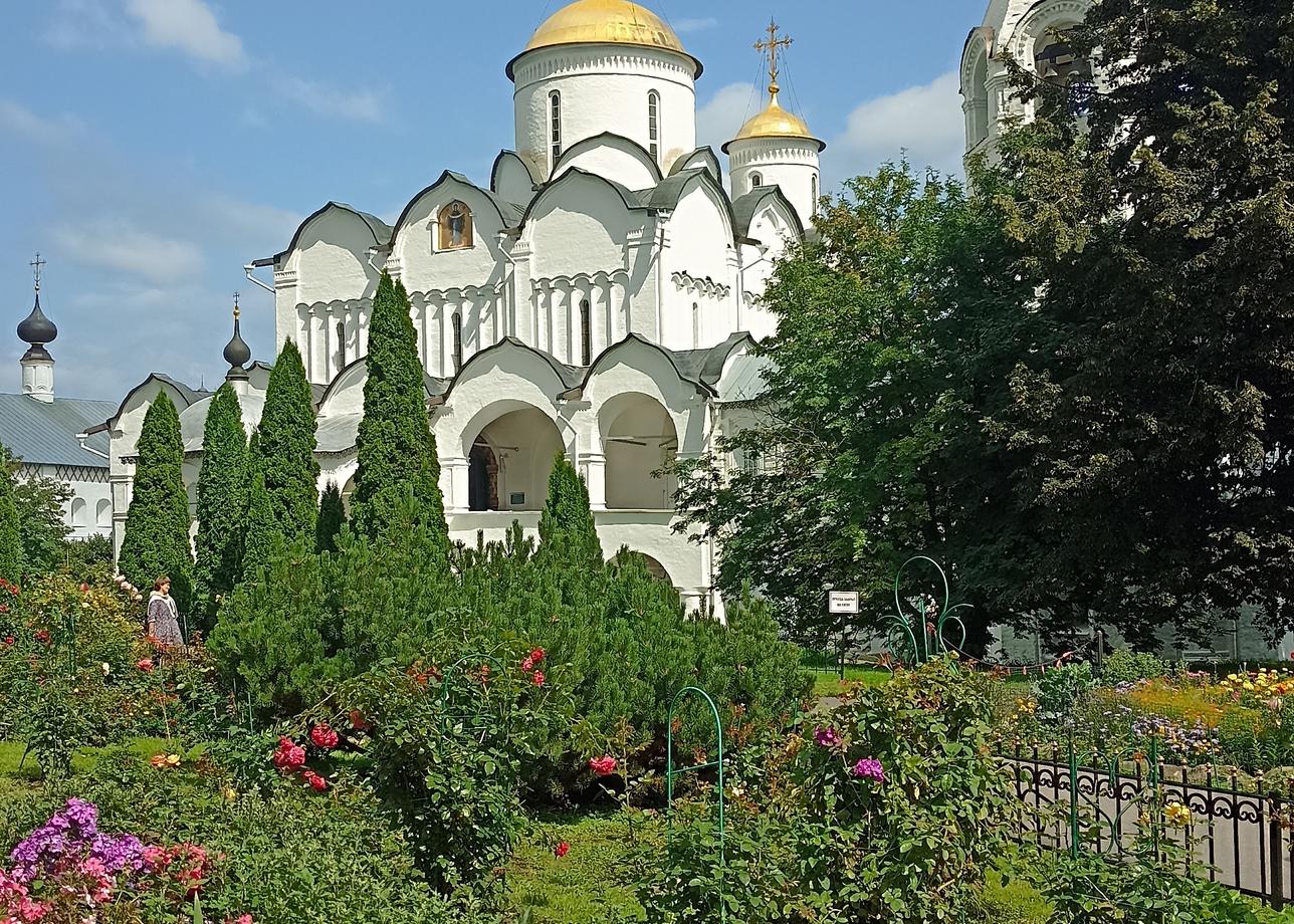 Впервые была в подобном туре. Все очень понравилось. Гид Татьяна А. интересно и подробно все рассказывала.
