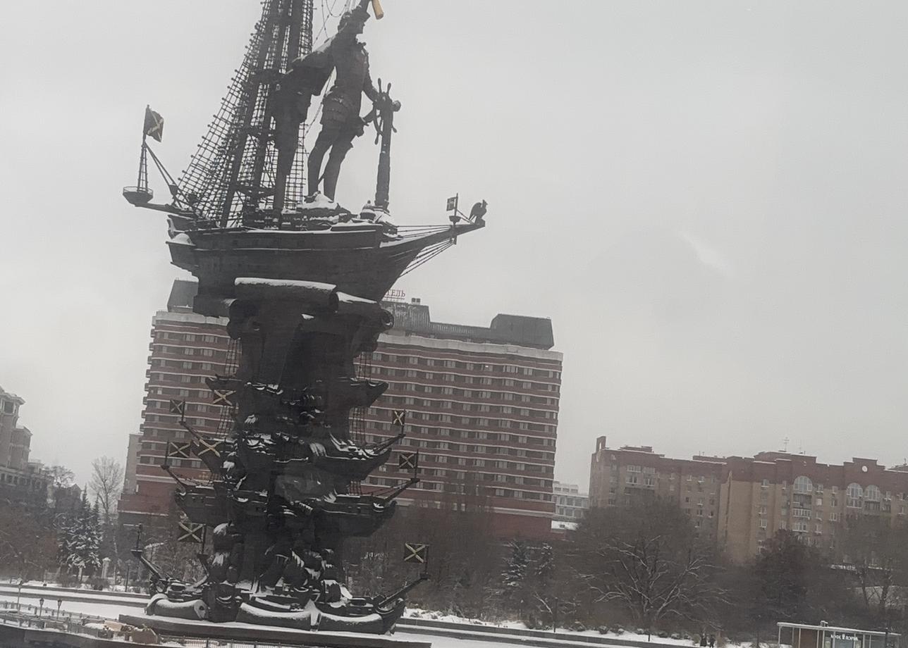 Добрый день. Хочу выразить огромную благодарность и сказать спасибо отдельно нашему Гиду Ларисе за ее прекрасную