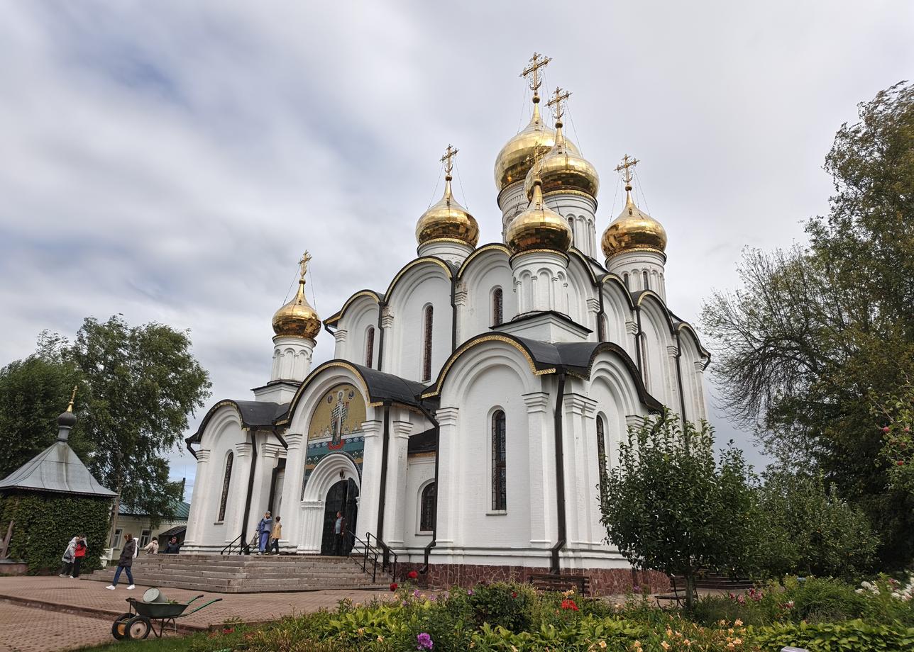Хороший, насыщенный впечатлениями тур.