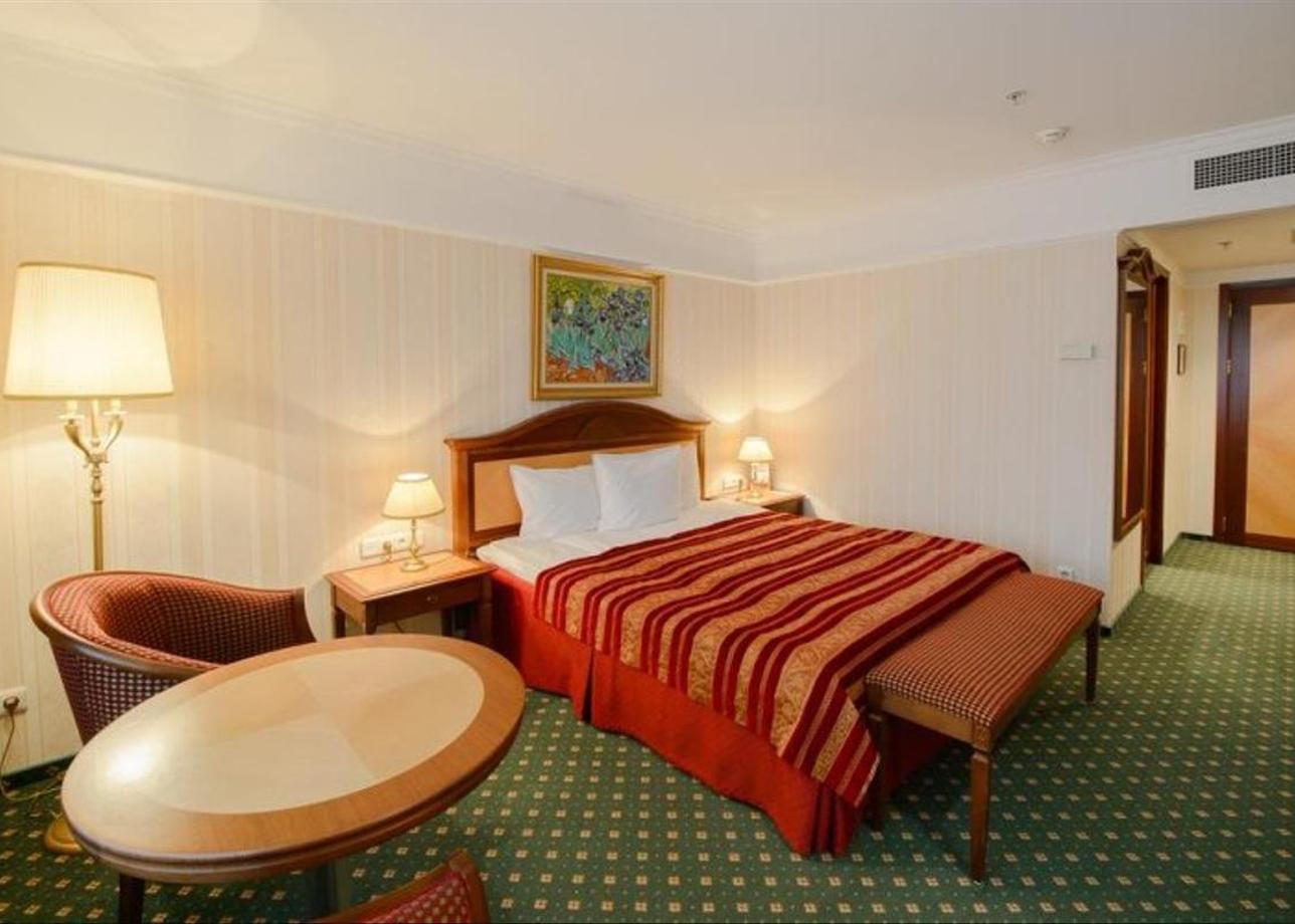 Корстон Royal