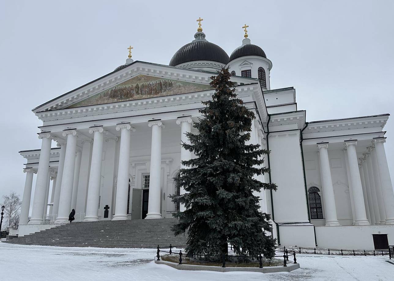 Все было организовано отлично: логистика, локации, гиды, интересные факты. Просто в этот период достаточно холодно