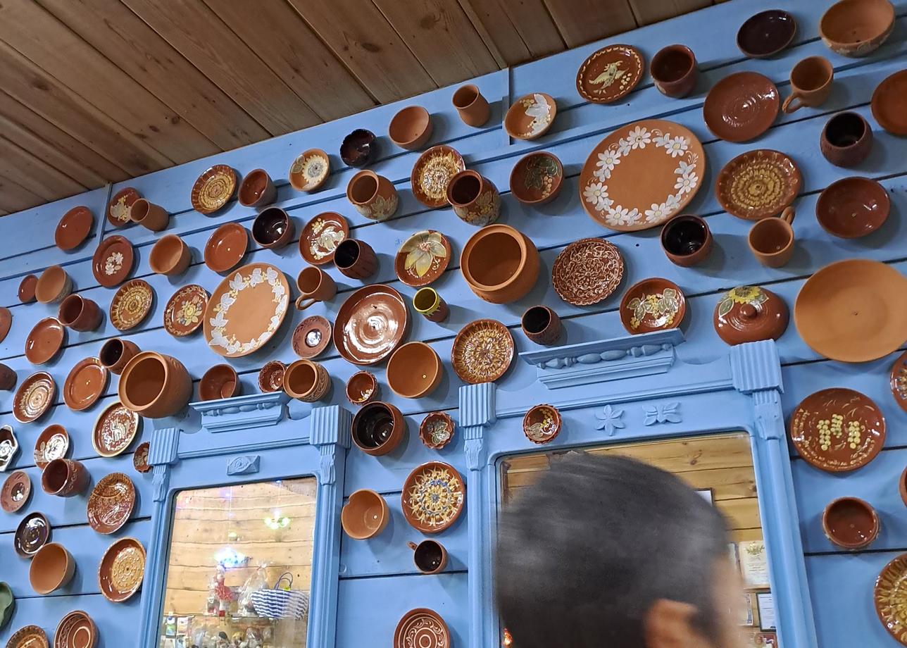 Добрый день! Очень благодарны за Демидовский маршрут, отличная организация и пунктуальность гида Марии. Очень доброжелательная, тактичная