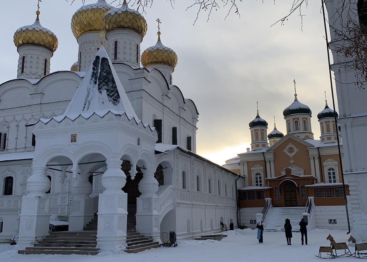 Огромное спасибо за новогоднюю сказку! Путешествие было чудесным. Вся программа очень интересная и насыщенная. Отдельное спасибо