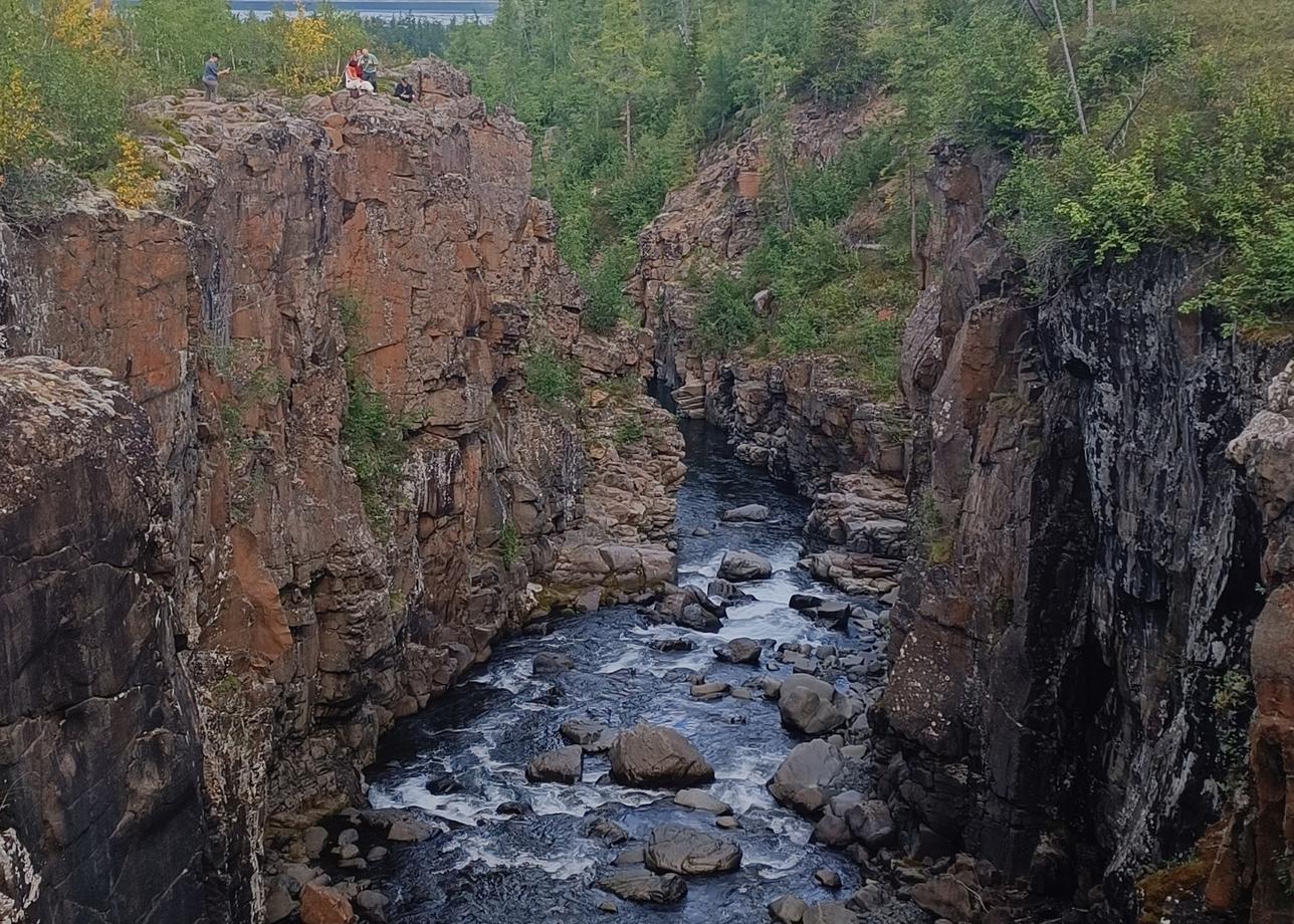 Я была в туре с 18 по 27 августа. Тур мне понравился, ожидания оправдались. Природа -