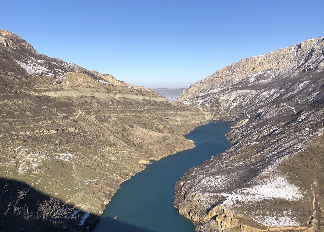 Сам тур, его наполнение, работа гида и водителя, питание - все на высоте!