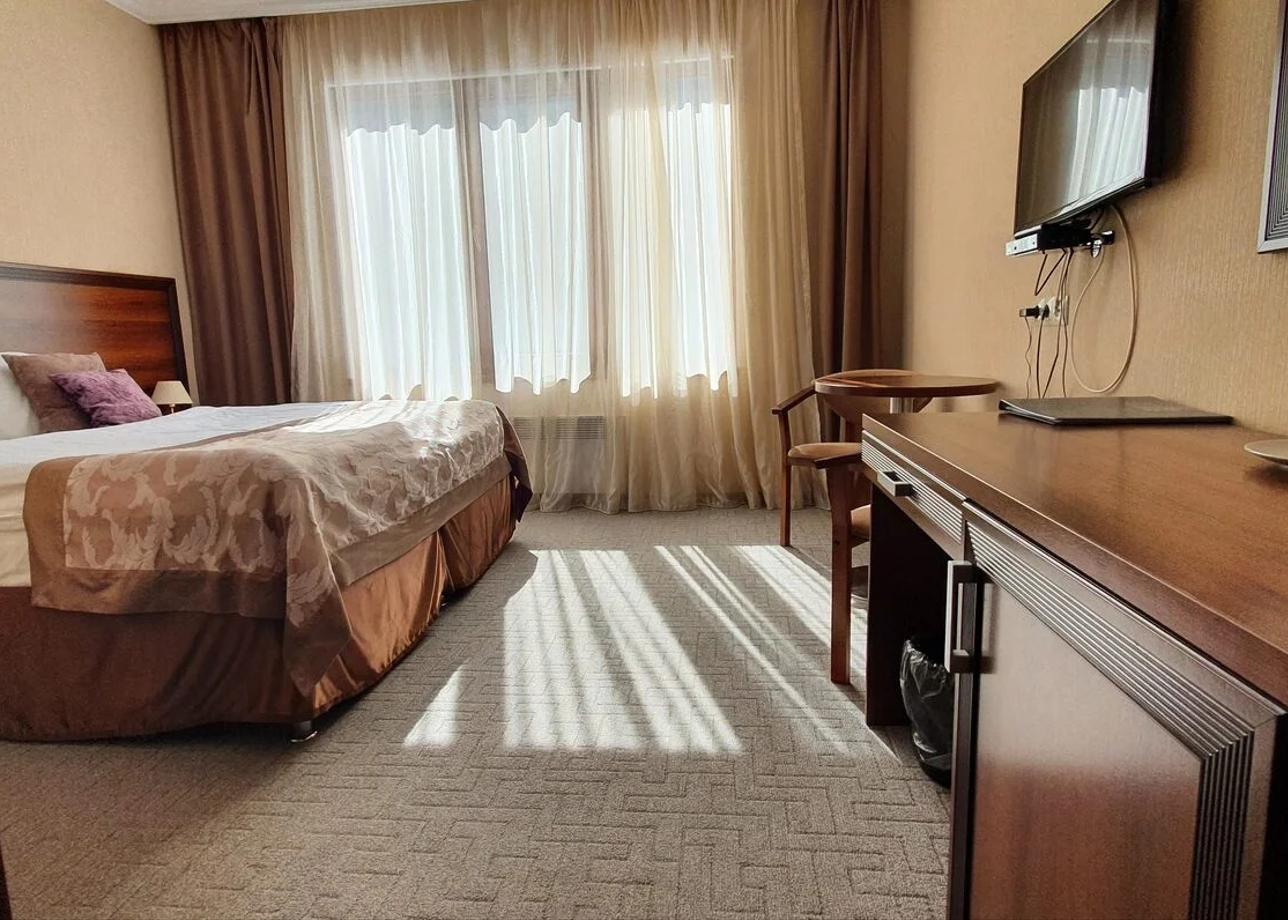 Отель Tana Park Hotel