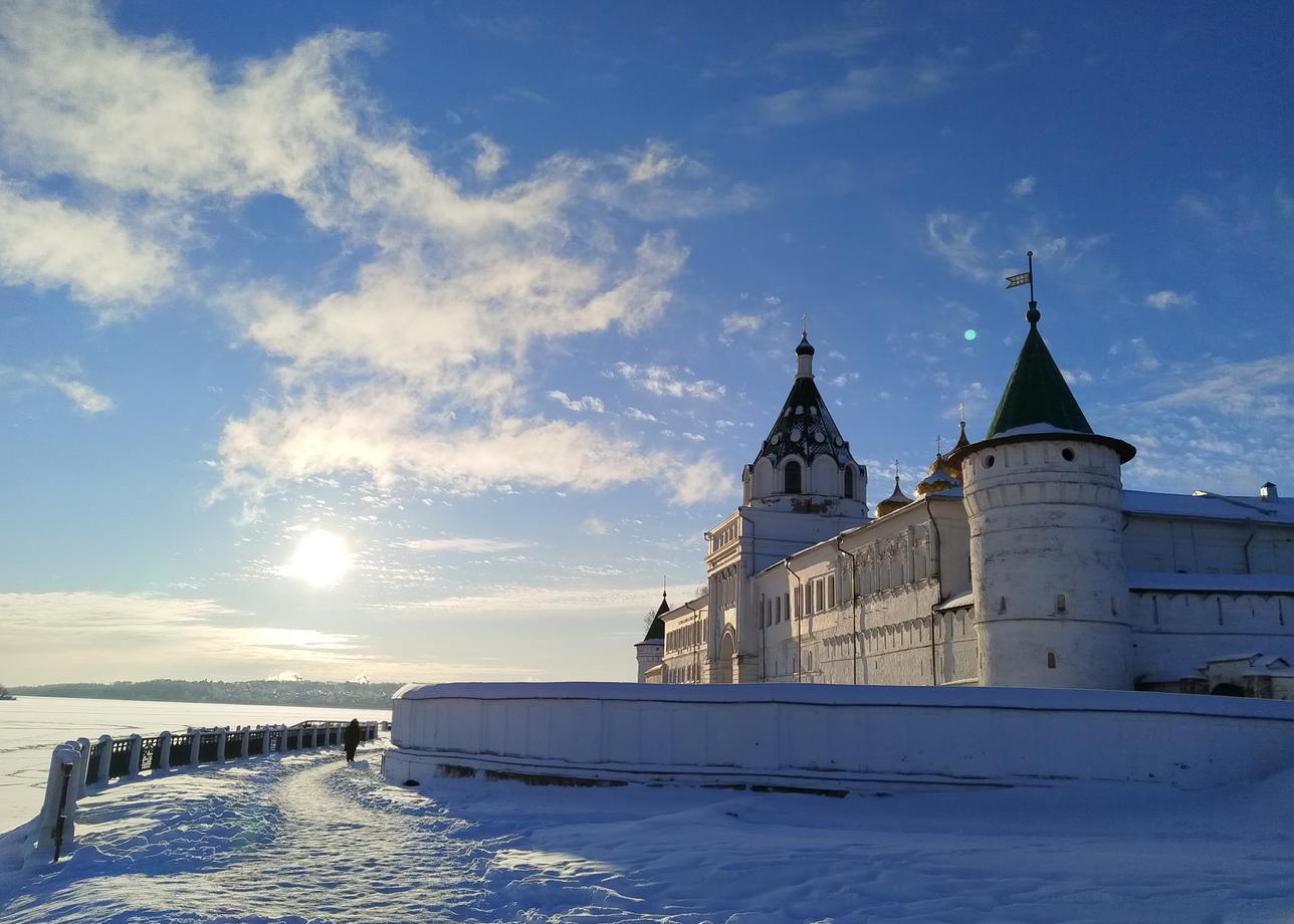 Интересная программа, красивые города, улочки. Жалко, было очень морозно и не удалось провести на улице больше времени и полюбоваться красотами.