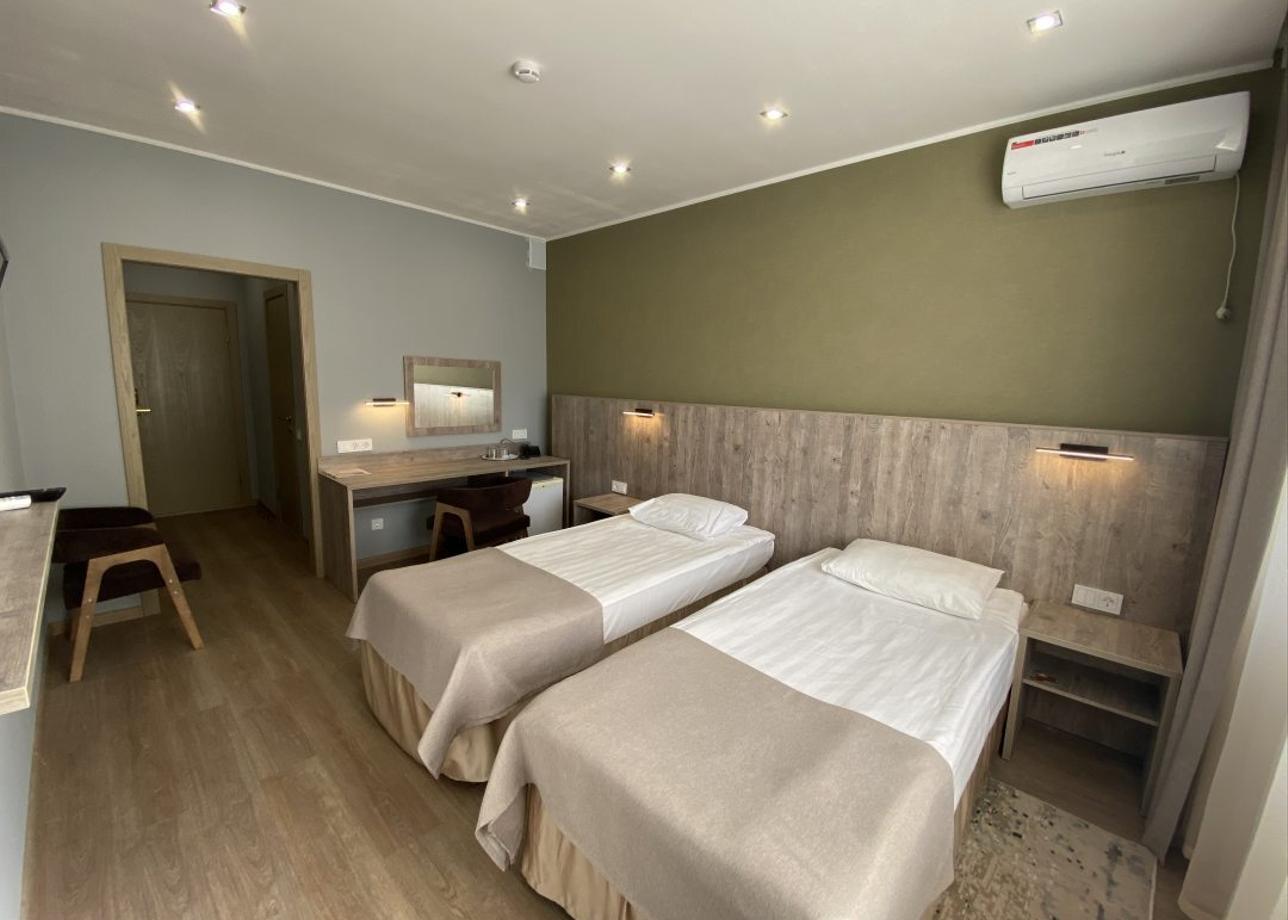 Гостиница «Октябрьская»