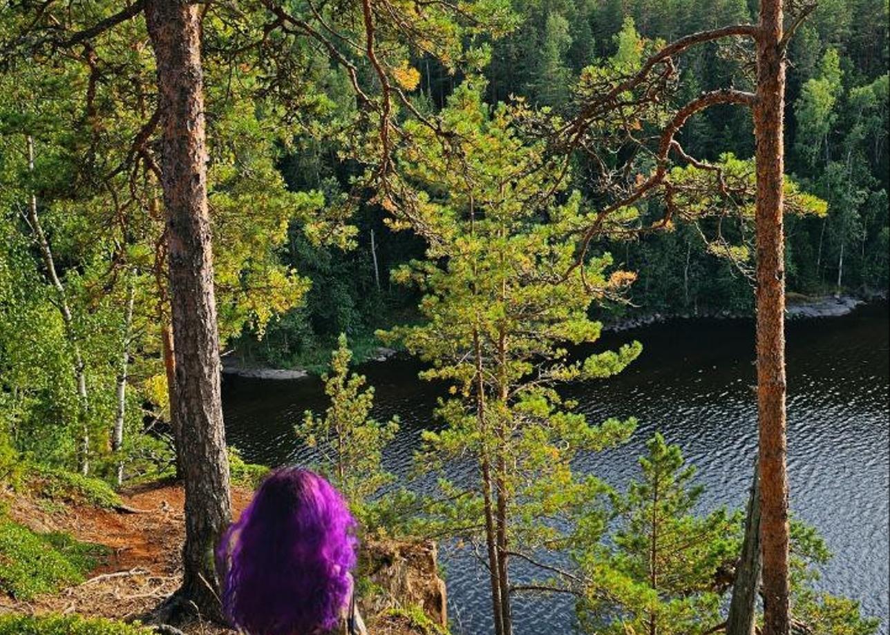 Тур просто потрясающий, Карелия влюбляет в себя! 💜 Невероятная природа и люди, трепетно любящие свой край.