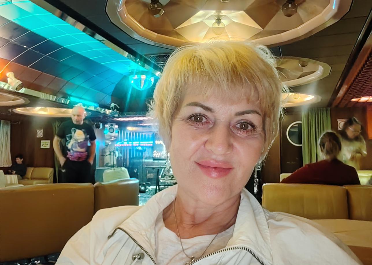 Поездка впечатлила, очень достойная организация поездки, каюта уютная, ведущие дискотек на высоте. Я очень довольна. Огромное спасибо.)