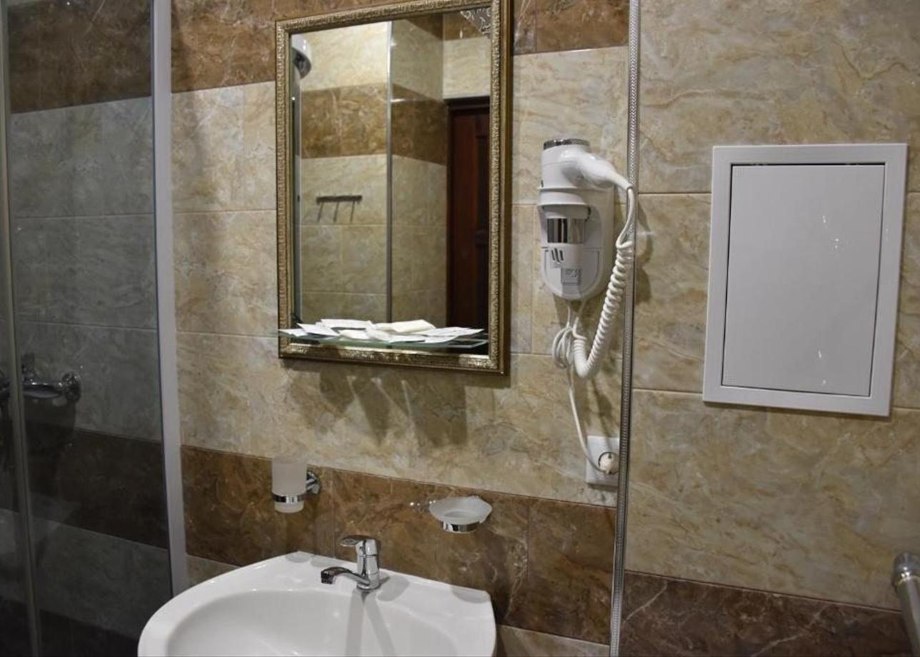 Отель «Снежный Барс»