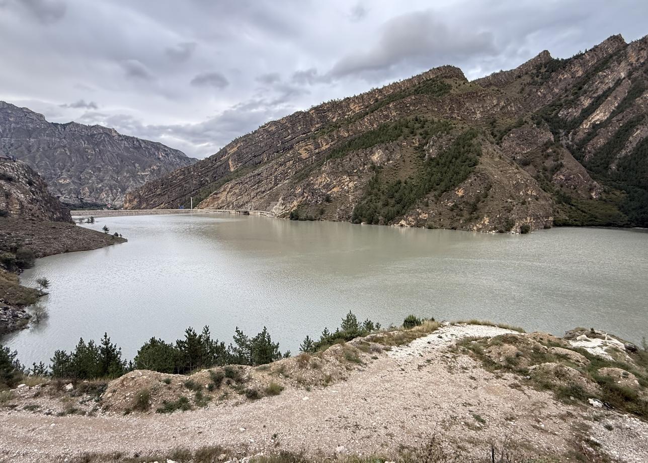 Невероятное путешествие! Просто невообразимые пейзажи до мурашек! Каспийское море - просто картина Айвазовского в живую! Очень