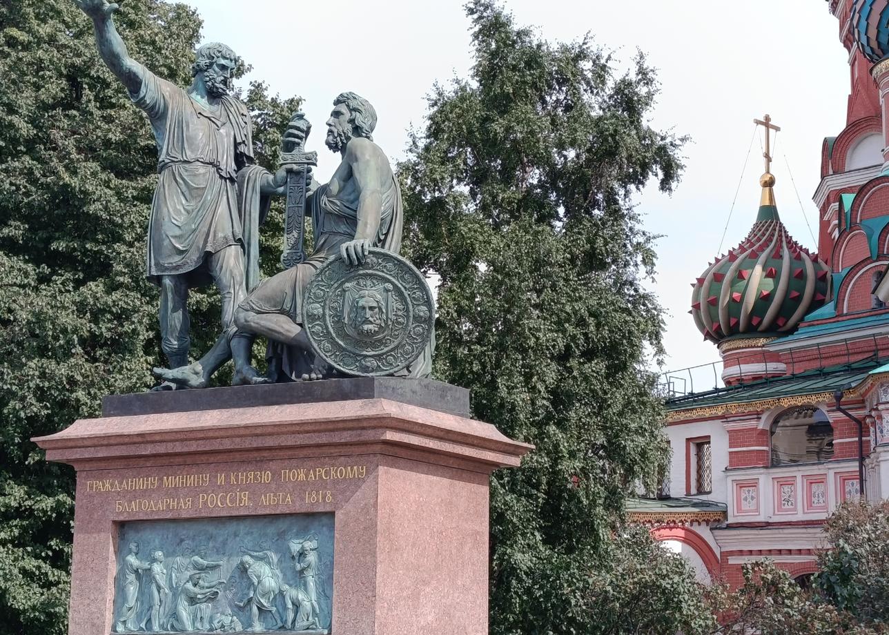 Программа тура понравилась и на бумаге, и в реальности. Экскурсии интересные, гиды хорошо рассказывают. Только на