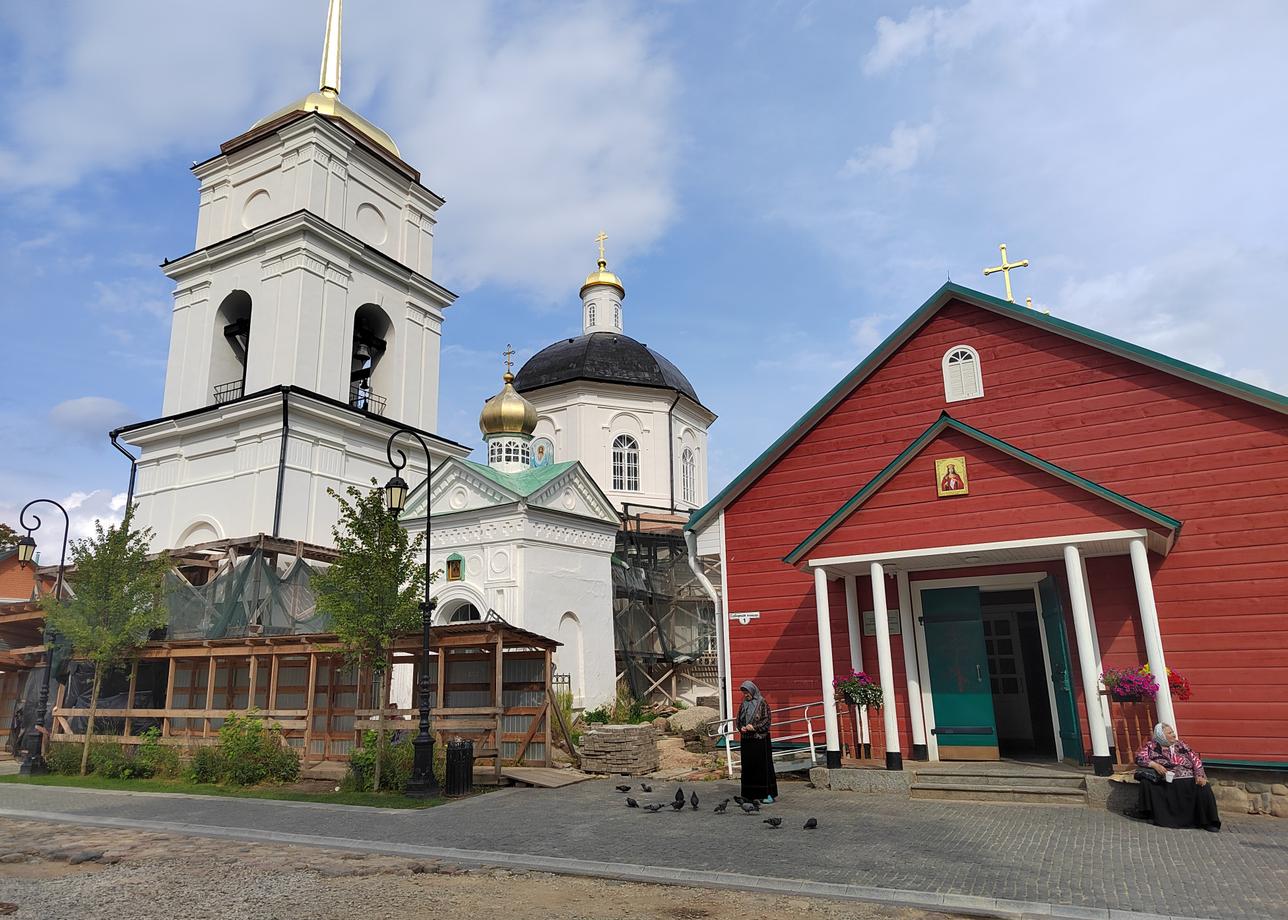 В августе ездили в тур "В Пскове 3 дня". Очень хорошая организация. Тайминг полностью расписан индивидуально