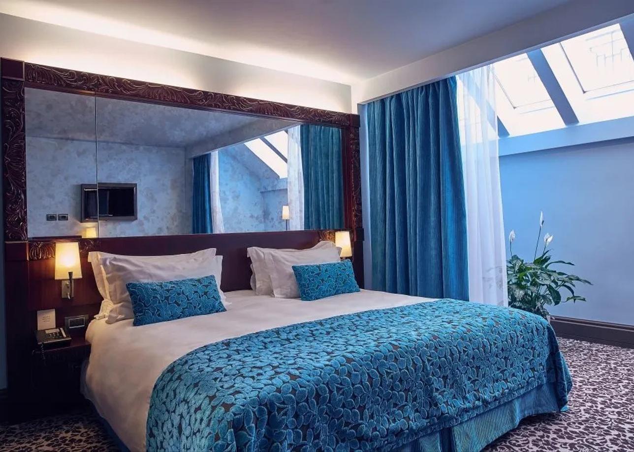 Отель Домина