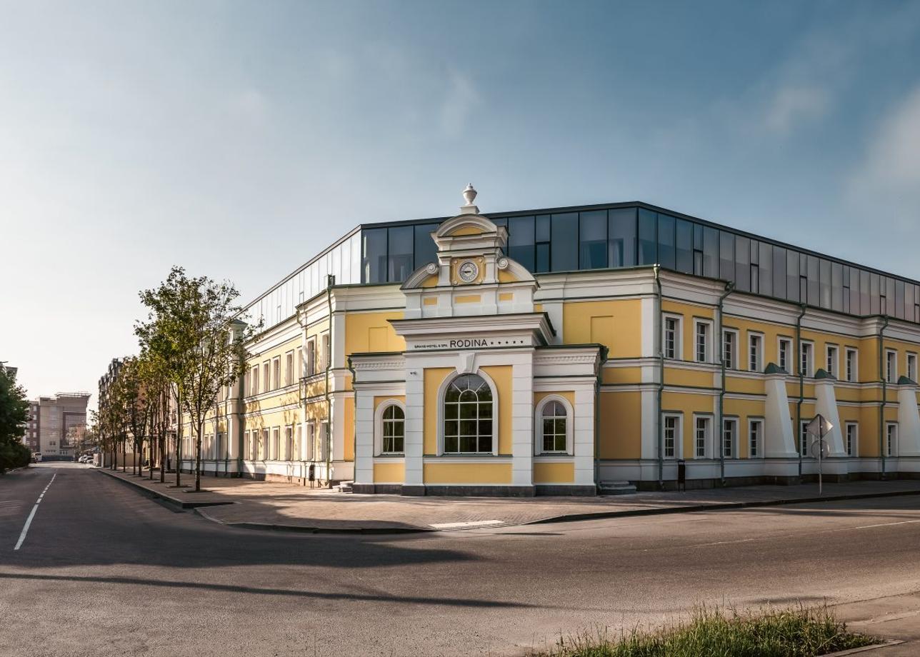 Отель RODINA Grand Hotel & amp; SPA Irkutsk