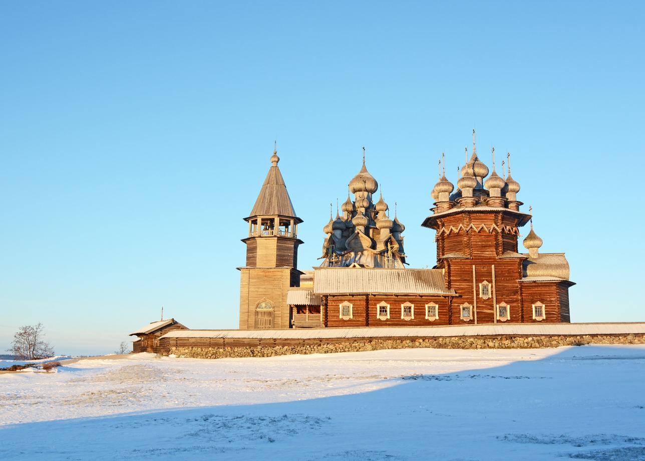 Волшебство зимних Кижей