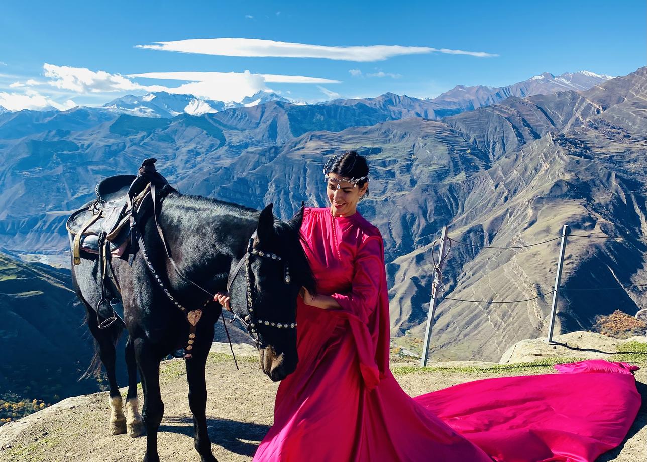 Их очень много. Все положительные 👍