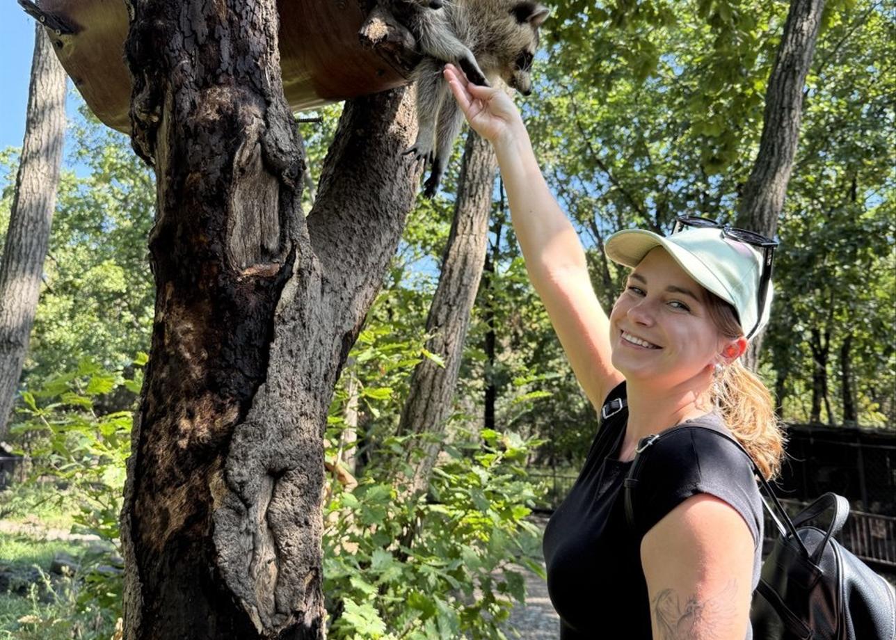 Без нареканий, все услуги превзошли ожидания. Высококвалифицированные гиды, приятные водители, места размещения уютные, чистые, вкусные завтраки!