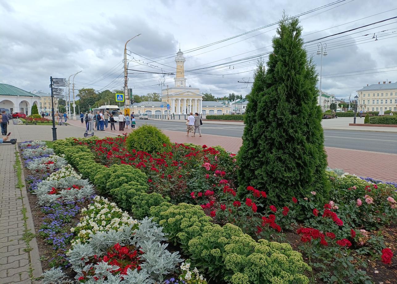 Впервые в автобусном туре по России. Тур очень понравился. Из гидов особенная благодарность Саше Князеву из