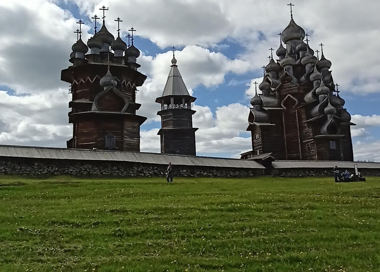 Впервые побывала в Карелии - впечатления просто бесподобные. Тур был очень насыщенный, свободного времени оставалось мало,
