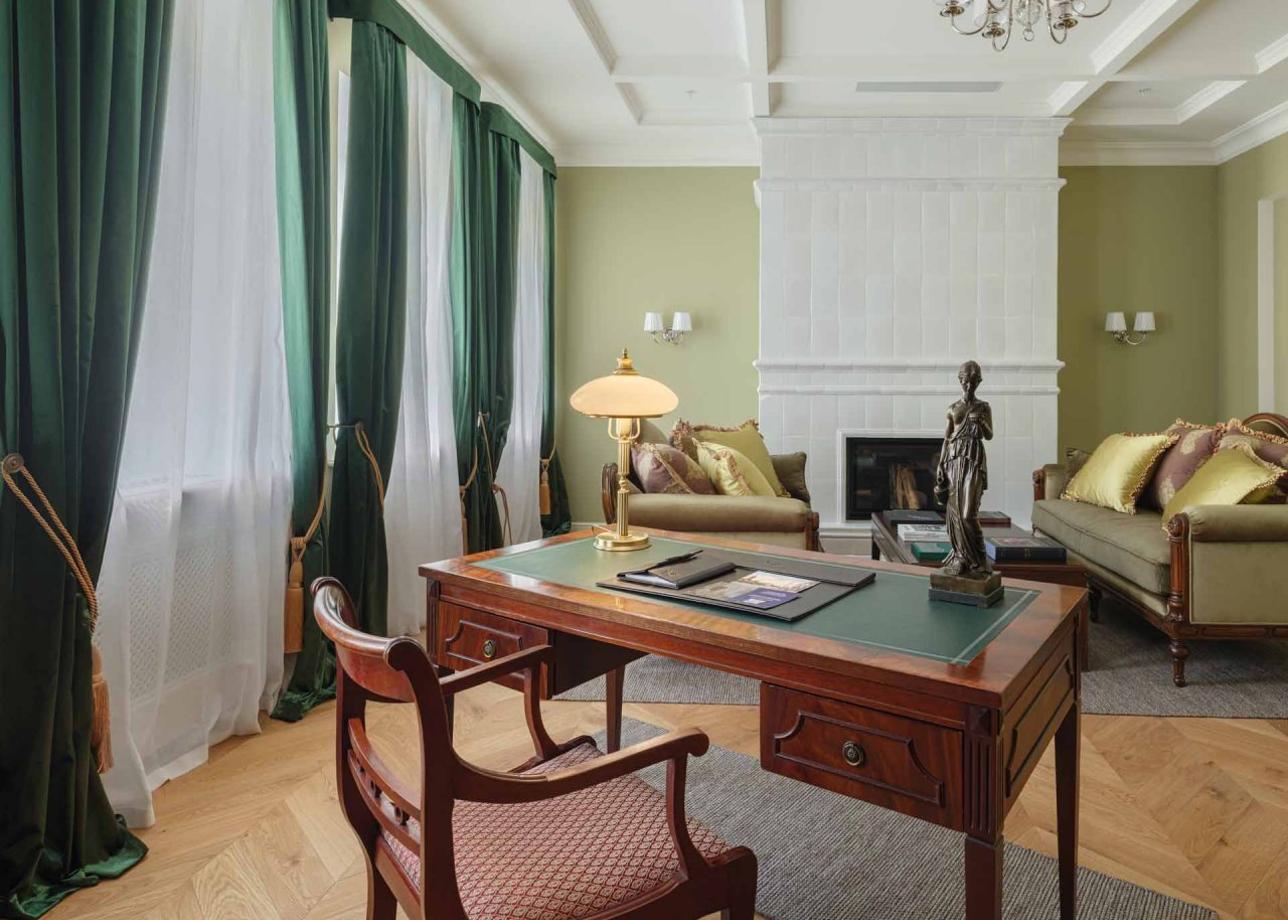 Отель RODINA Grand Hotel & amp; SPA Irkutsk