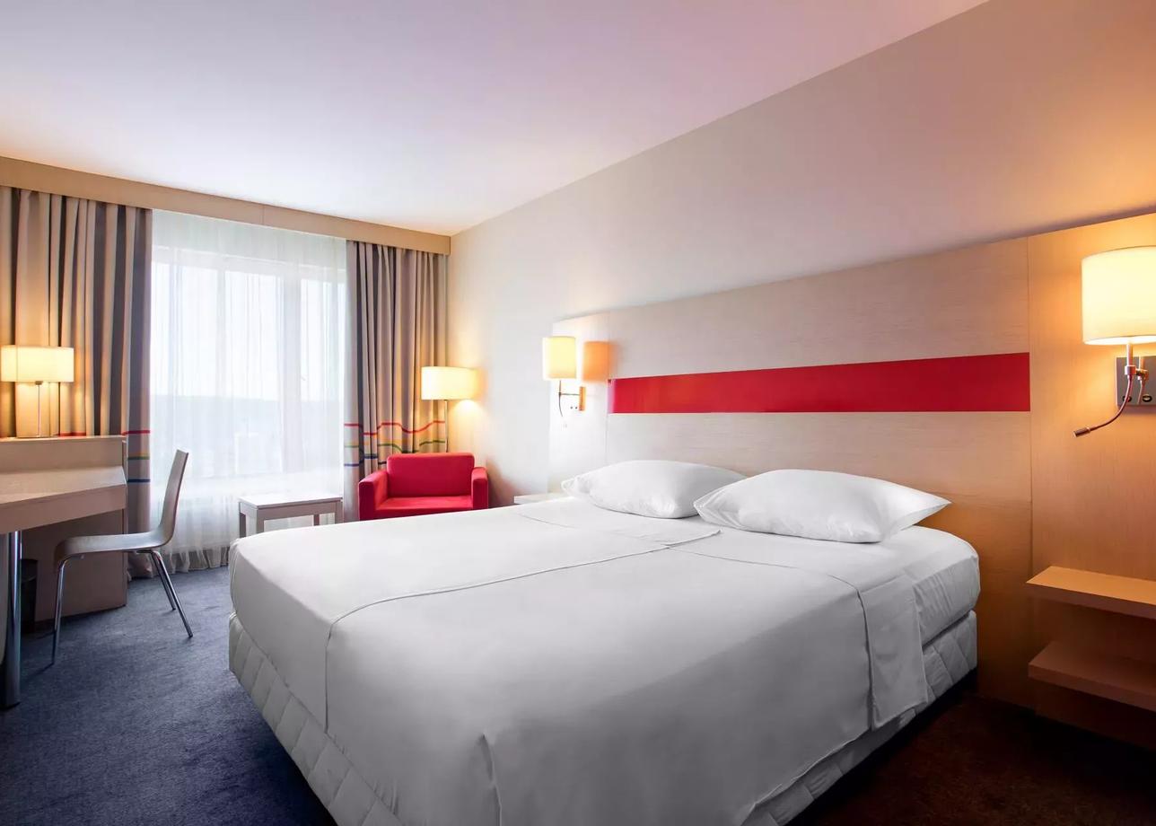 Гостиница «Cosmos Murmansk Hotel»