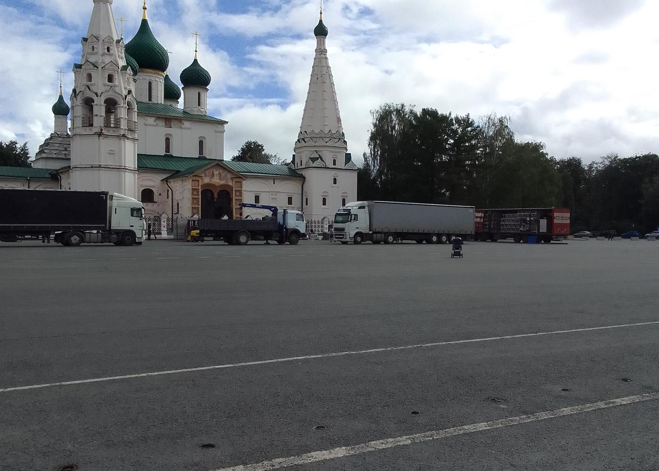 Осталась очень довольна, тур просто потрясающий! Старинные города, с их историей, архитектурой, красивейшая природа, самобытность каждого