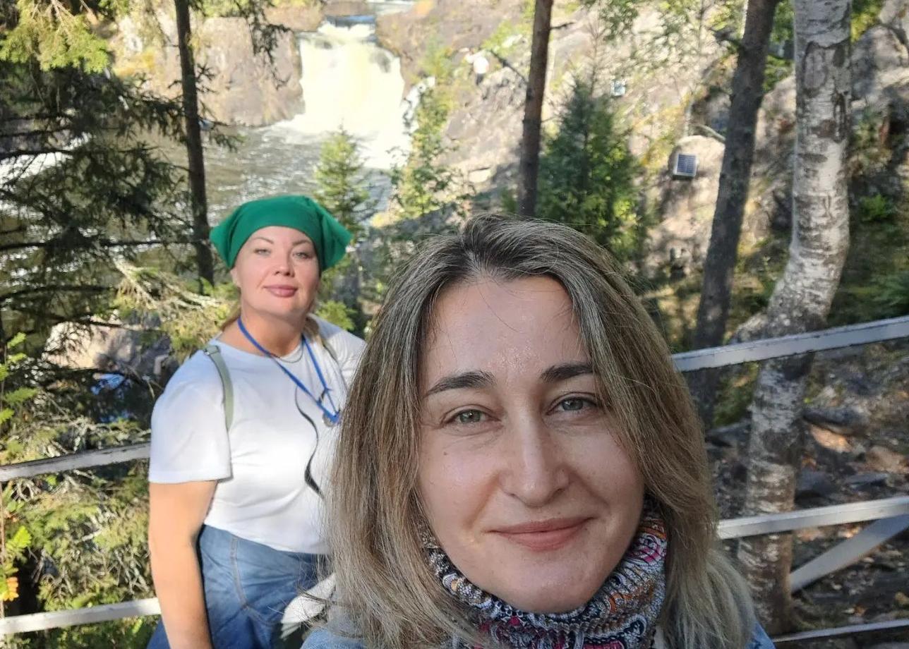 Карелия встретила нас дождем, но это никак не отразилось на настроении нашей семейной группы. Четырехдневный тур