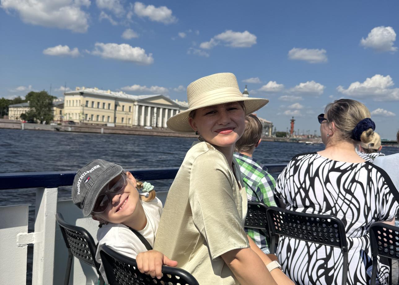 Все было хорошо! Гид невероятно чуткий. Детям понравилось.