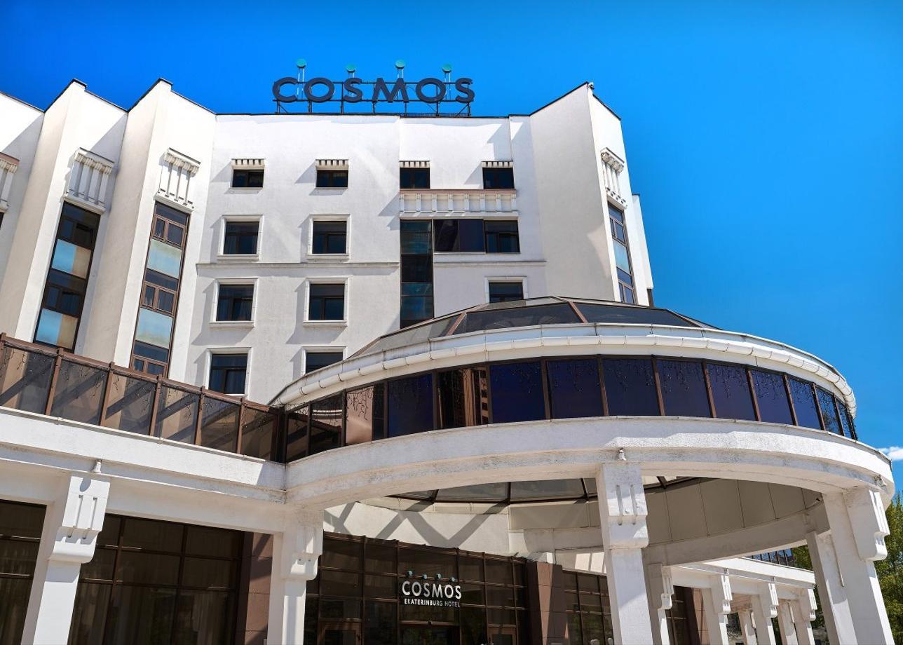 Отель «Космос»