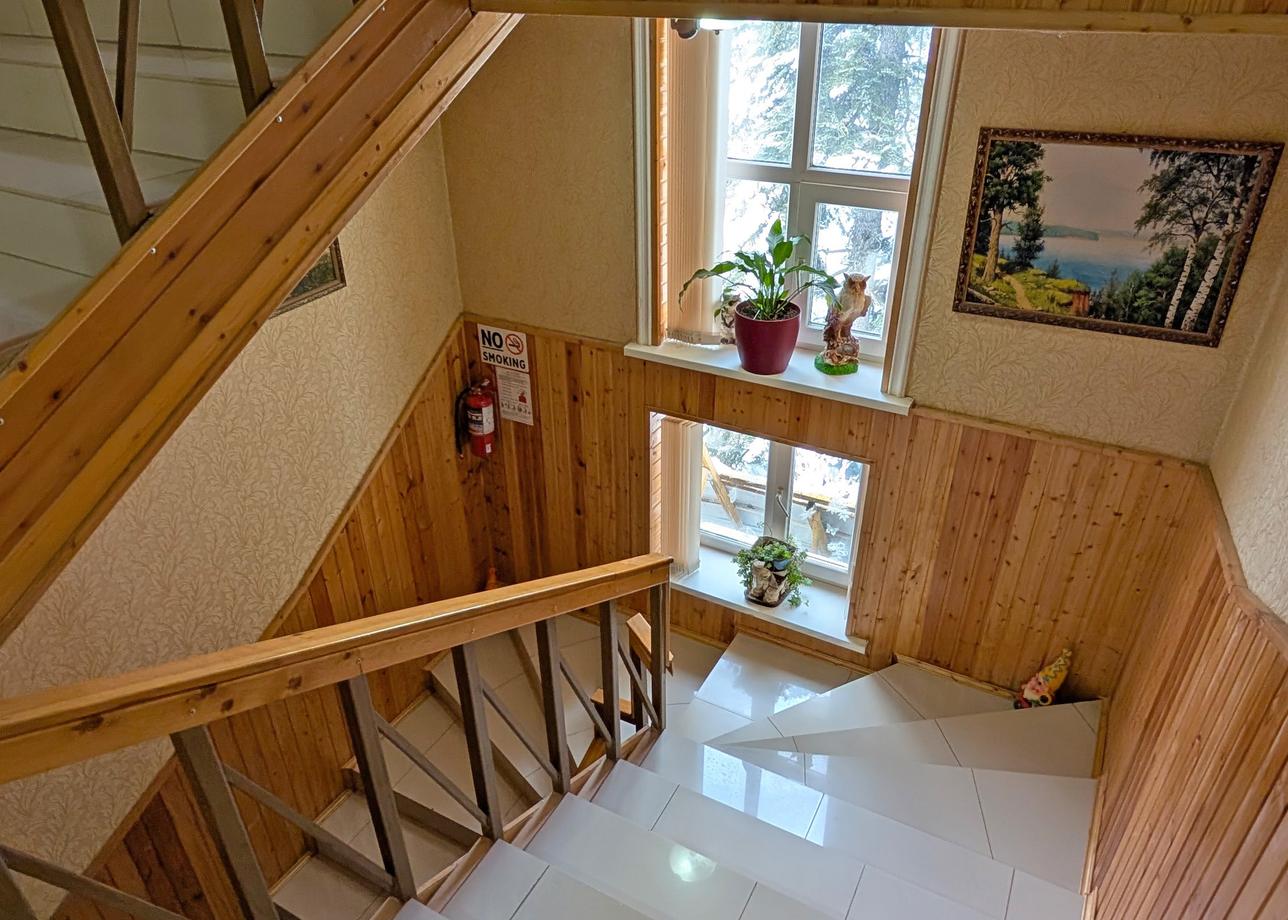 Гостевой дом «Айс Черри Домбай»