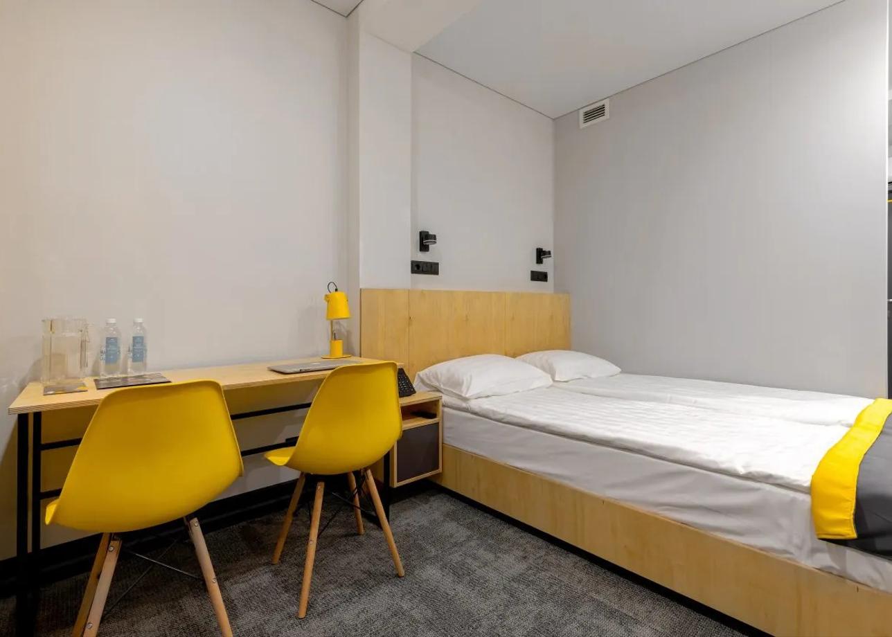 Гостиница «izzziUP COMMUNITY L&amp;C»