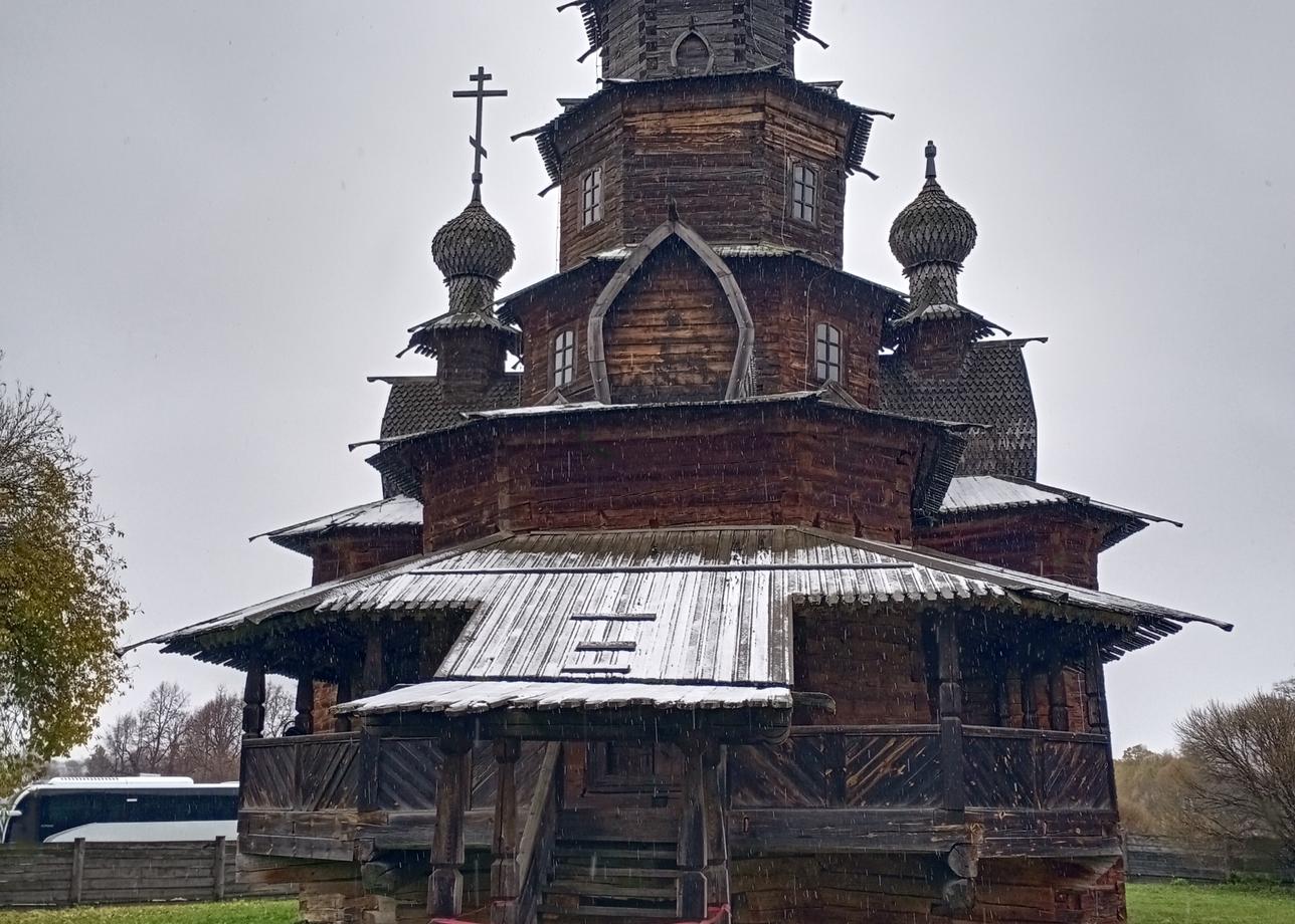 Тур понравился. Особенно организация поездки - четко, понятно, комфортно, все в соответствии с заявленной программой. Хочу