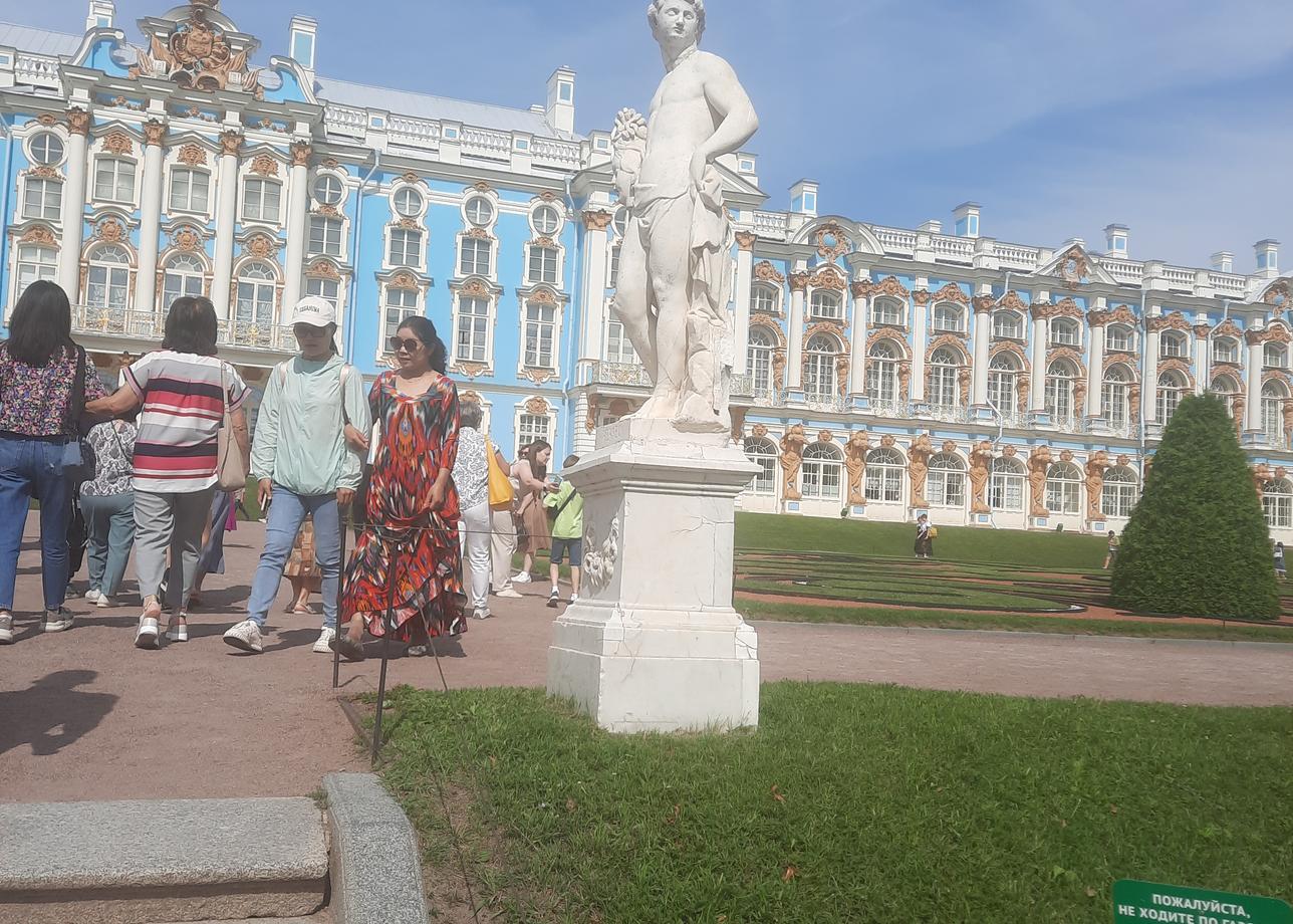 Мне тур очень понравился. Увлекательное, хорошо организованное путешествие, позитивные воспоминания. Интересная программа, грамотные гиды. Дворцы, храмы,