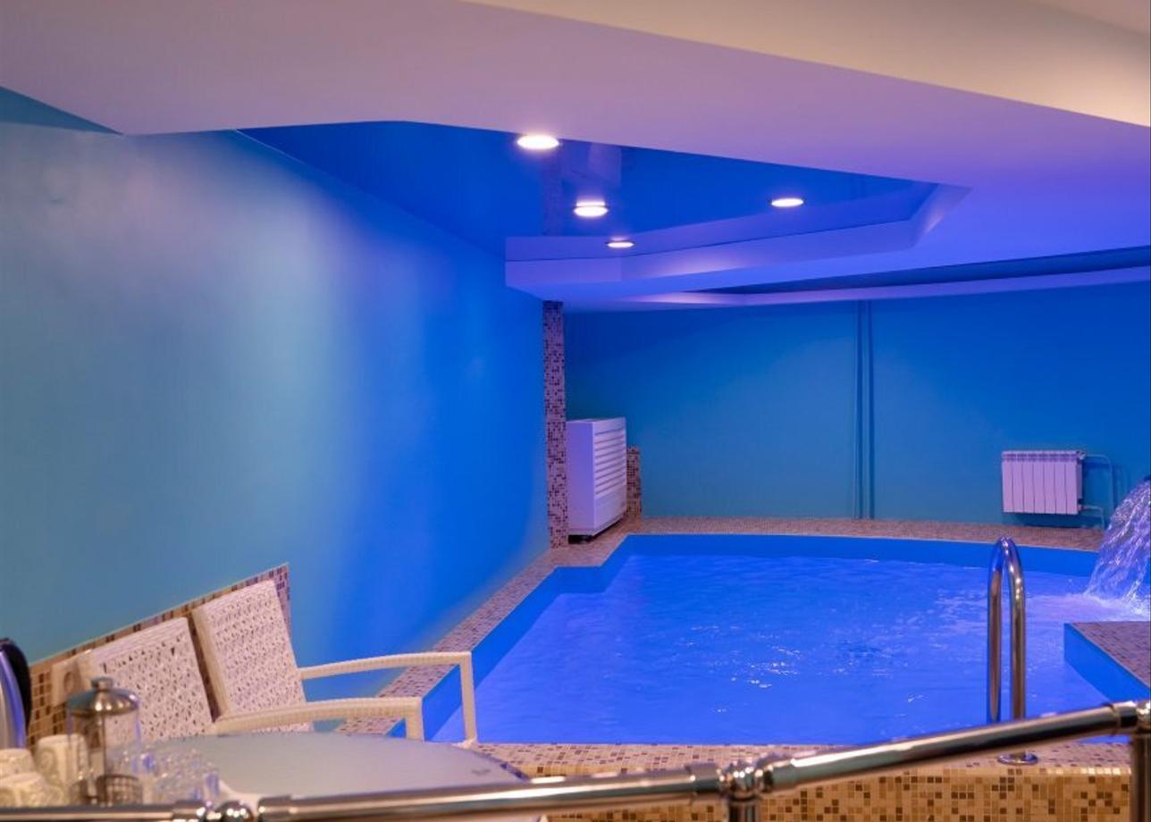 Отель «Маяк», п. Листвянка