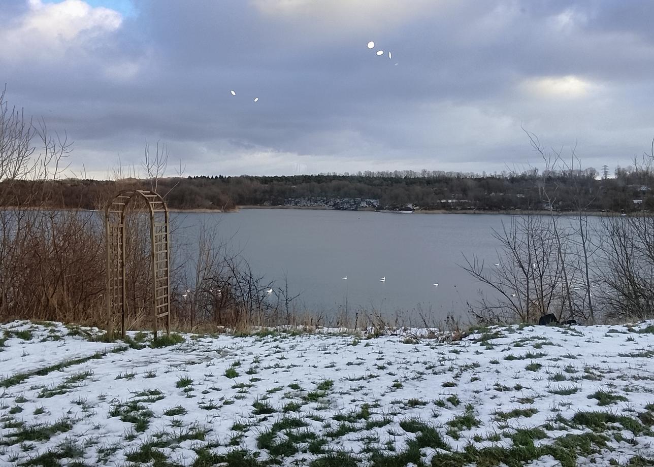 Добрый день. Прекрасный тур. Все продумано до мелочей. Экскурсии прекрасные, насыщенные. Экскурсоводы замечательные. Очень видно, что