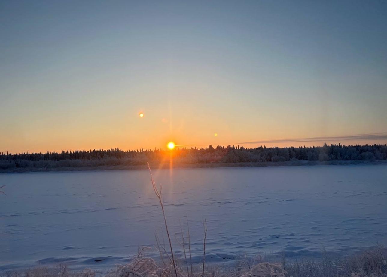 Очень красиво! Можно сказать даже купалась на южном побережье Северного Ледовитого океана😜😜😜