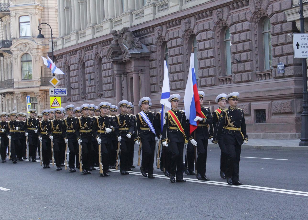 Петербург под Андреевским флагом - день ВМФ. Сокращенная программа