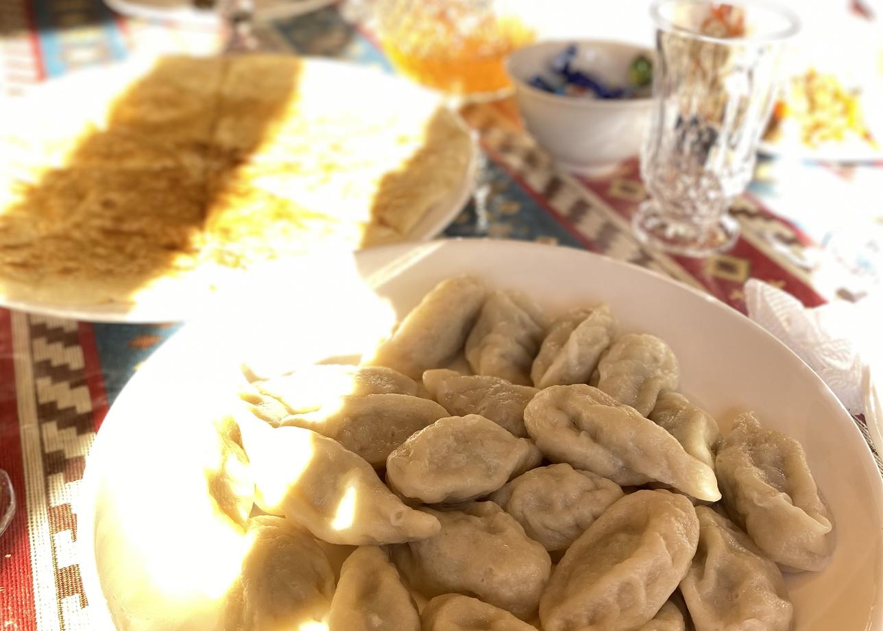 Их очень много. Все положительные 👍