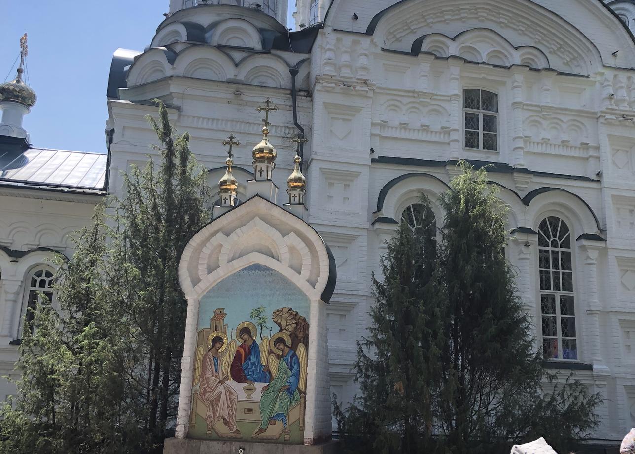 Тур очень хороший, очень понравилось. Грамотный экскурсовод Савдаханова Эмма очень внимательная, доброжелательная, хотелось выразить ей особенную