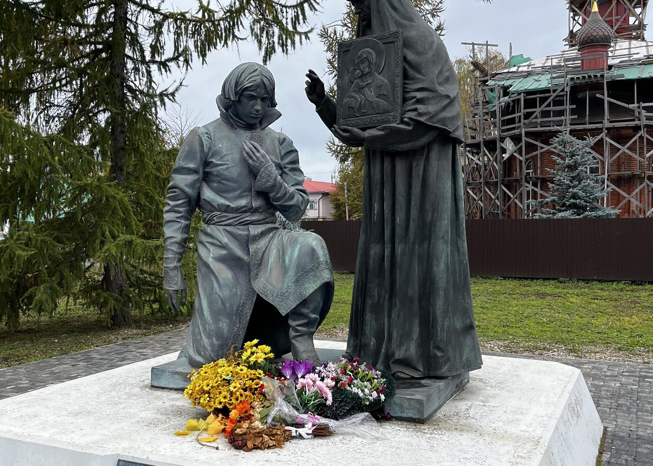 Отличная поездка. Экскурсовод профессиональный. Всё замечательно.