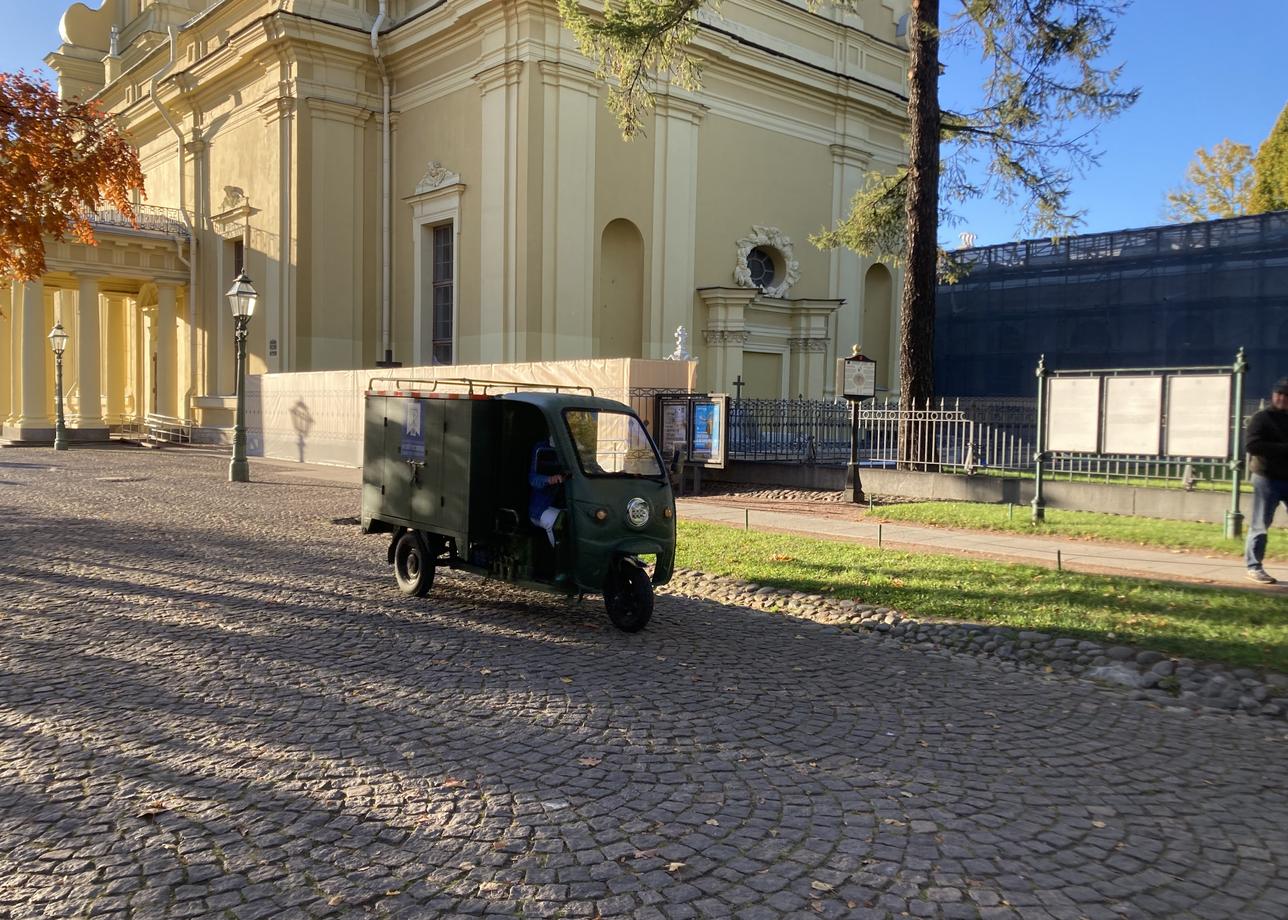 Организовано было все хорошо. Везде было все забронировано, практически не было никаких стычек и конфликтов
