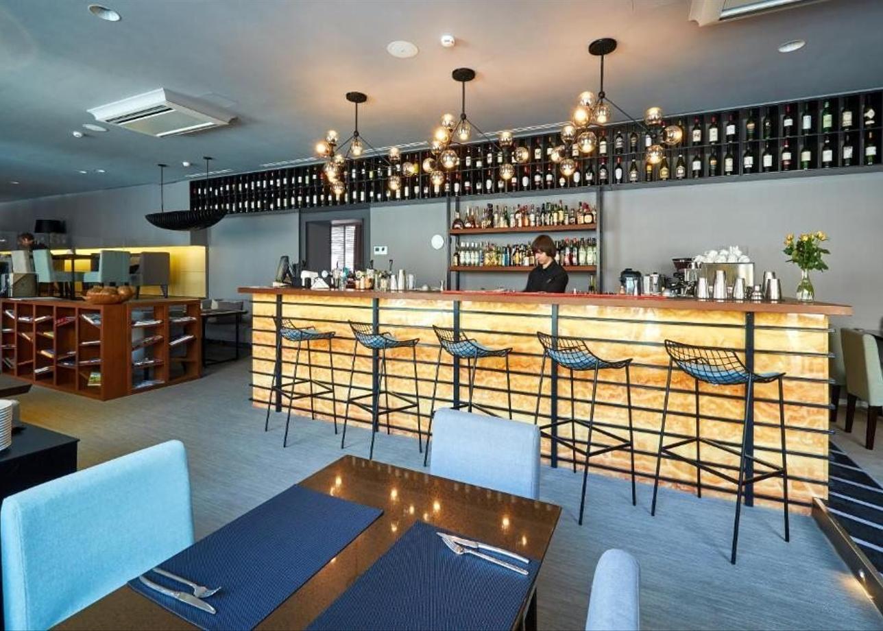 Гостиница «Приморье»