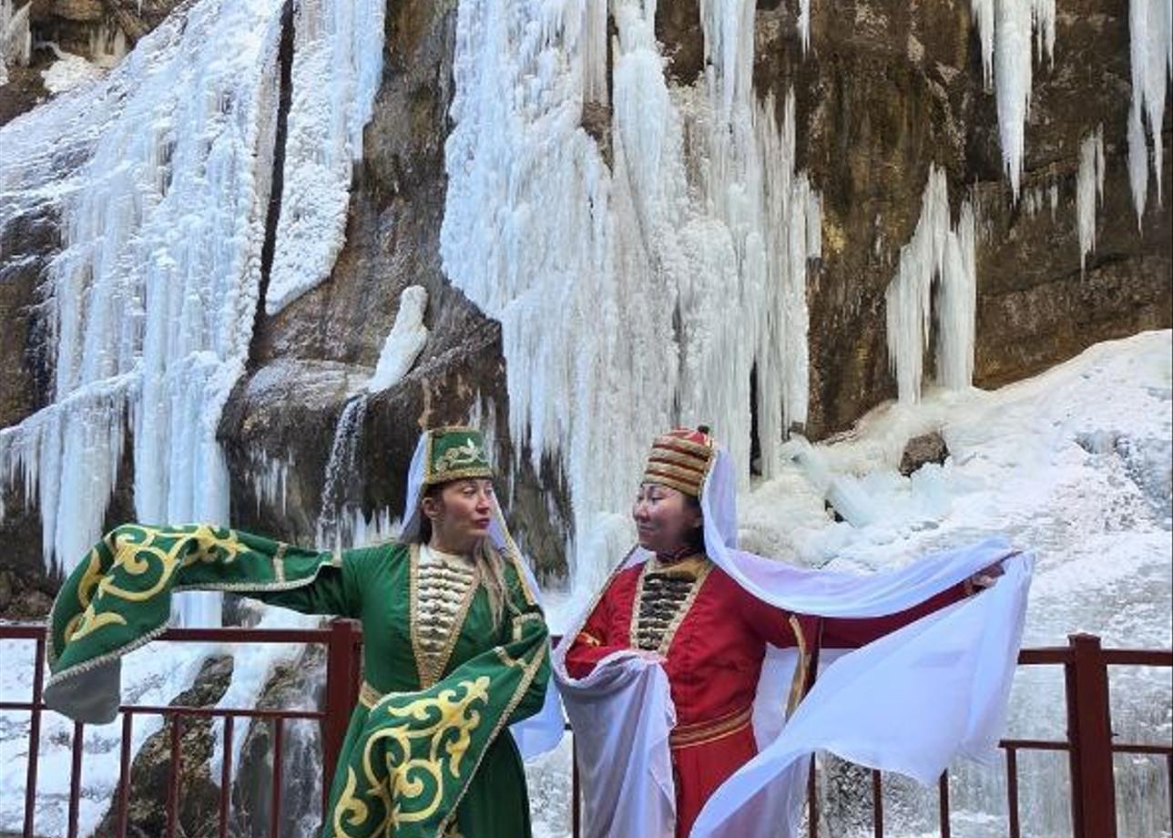 Все понравилось. Ооооочень насыщенно, наконец-то окунулась в культуру Кавказа. Милые люди, красивые горы, вкусная еда и